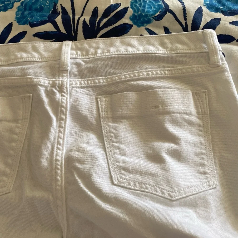 BANANA REPUBLIC WHITE SKINNY CROP DENIMS - Picture 12 of 15